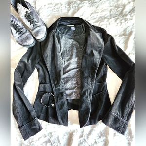 ANN TAYLOR LOFT, Sz. 4, Cropped, Black, Velvet, Peblum,Tailored, Blazer, Jacket